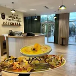 Hotel Royal East Mjull-Bethore