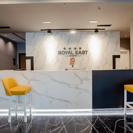 מלון Royal East 4*