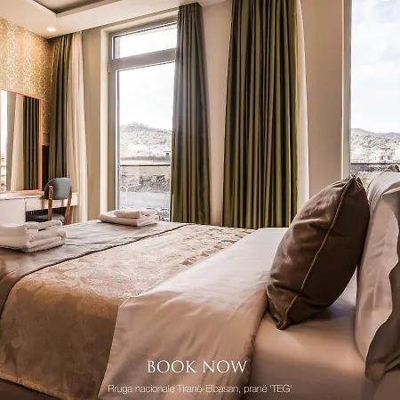 Royal East ホテル 4*