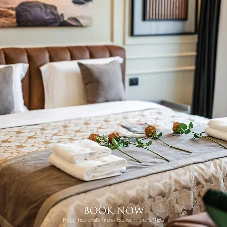 Royal East Hotell 4*