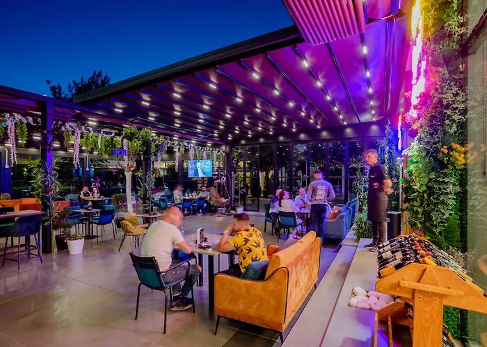 Royal East 酒店 Mjull-Bethore